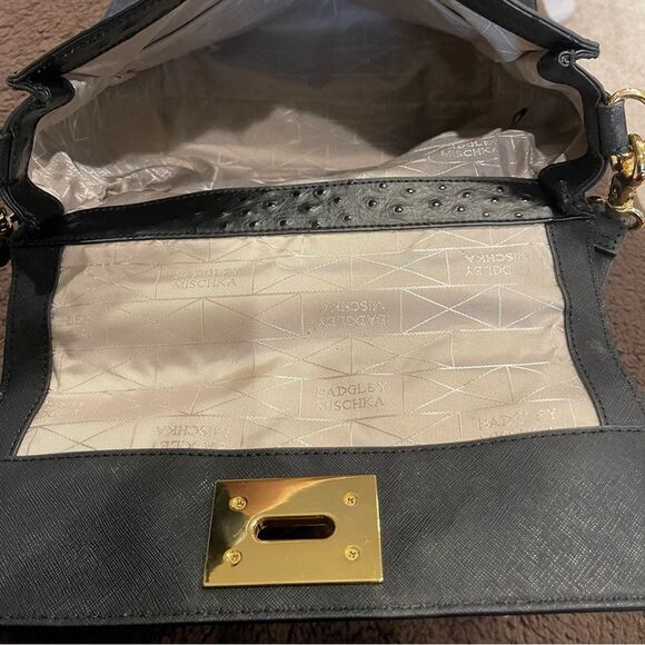 Badgley Micshka - Picture 5 of 8